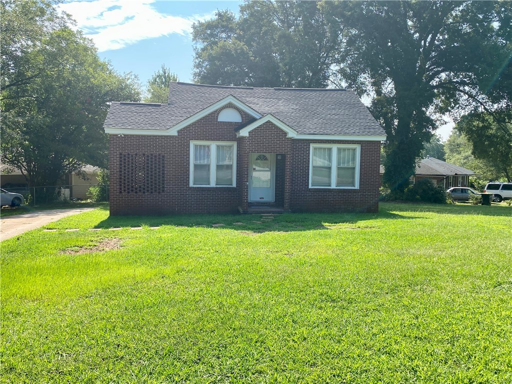 700 Winston Drive