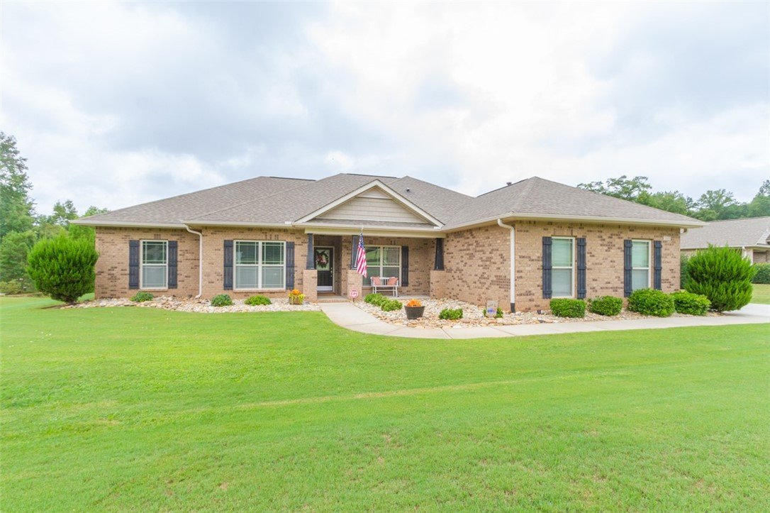 115 Baybrooke Lane