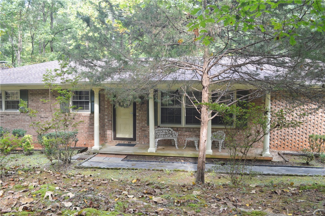 1203 Cherokee Drive