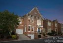 Dilworth Crescent