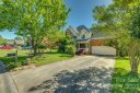 8022 Stevens Mill Road sold home in Matthews, SC