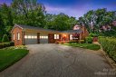 923 1st Street sold home in Hickory, SC