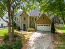 2806 Carriage Crossing Drive sold home in Matthews, SC