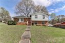 6762 Glenmoor Drive sold home in Charlotte, SC