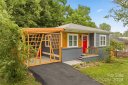 2120 Arlington Place sold home in Hendersonville, SC