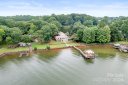 184 Lakeshore Drive sold home in Mooresville, SC