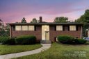 3327 Deerwood Drive sold home in Gastonia, SC