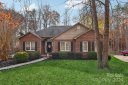 818 17th Avenue Drive sold home in Hickory, SC