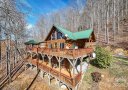 112 Mountain Range Drive sold home in Whittier, SC