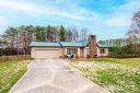 6142 Gold Creek Estate Drive sold home in Hickory, SC