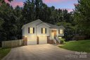 824 17th Avenue Drive sold home in Hickory, SC