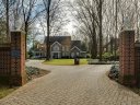 8226 Fairview Road sold home in Charlotte, SC