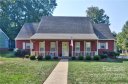 1304 Forest Wood Drive sold home in Matthews, SC