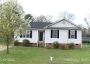 208 Sheffield Drive sold home in York, SC