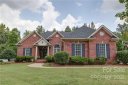 221 Ingonish Drive sold home in Gastonia, SC