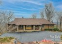 300 Roberts Drive sold home in Hendersonville, SC