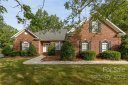 2211 Flagstick Drive sold home in Matthews, SC