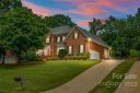 10424 Oak Pond Circle sold home in Charlotte, SC