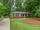 5823 Doncaster Drive sold home in Charlotte, SC