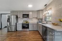 1424 Dean Street sold home in Charlotte, SC