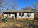 6642 Rocklake Drive sold home in Charlotte, SC