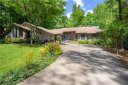 240 Stonehaven Way sold home in Seneca, SC