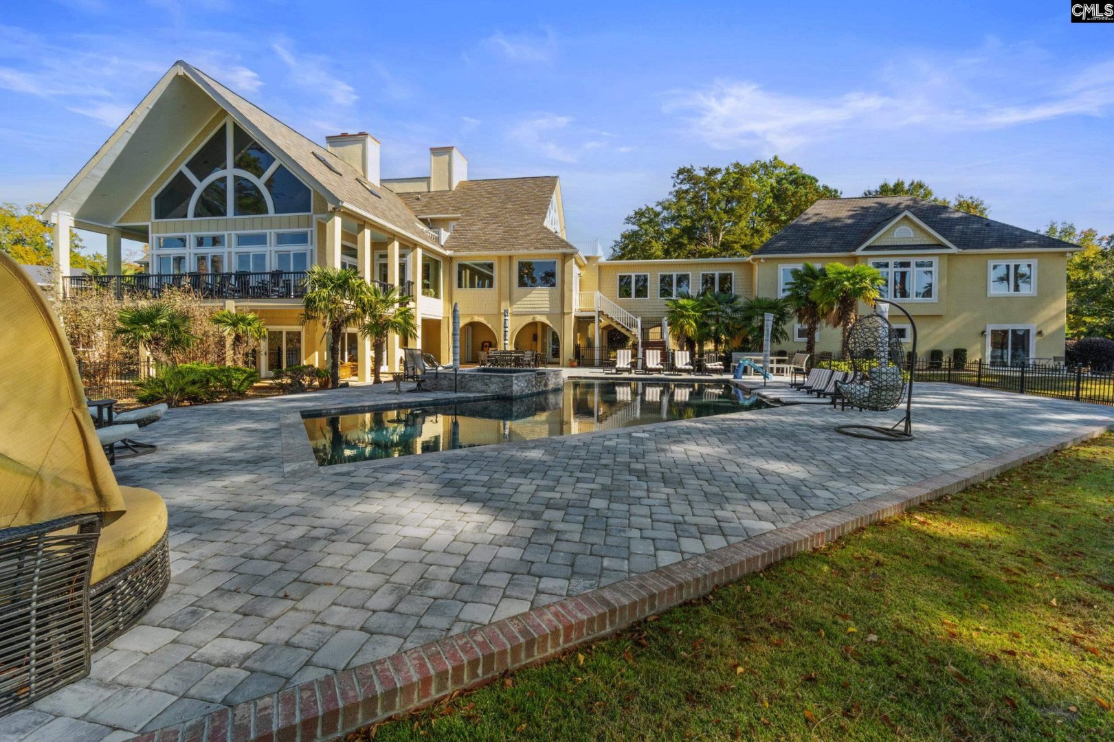 Waterfront home on Lake Murray