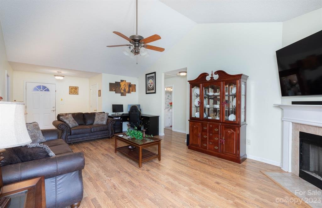 Property image 5 at 905 Pleasant Ridge Road, Fort Mill, SC 29715