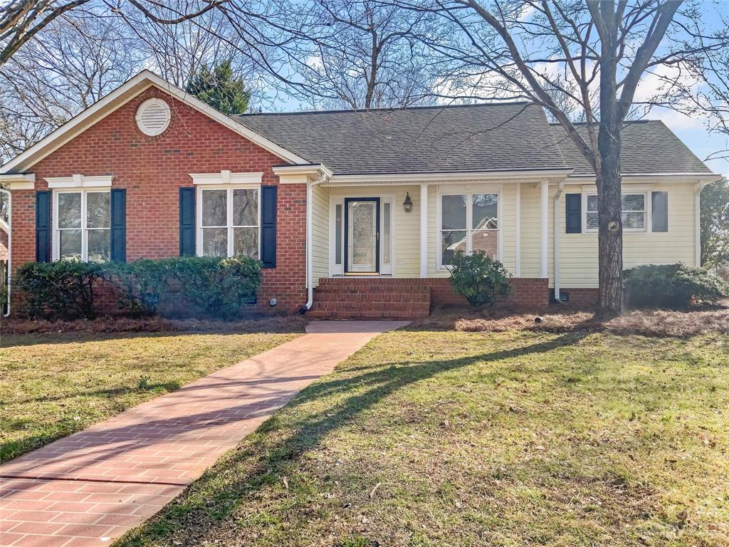 4462 Turnberry Court