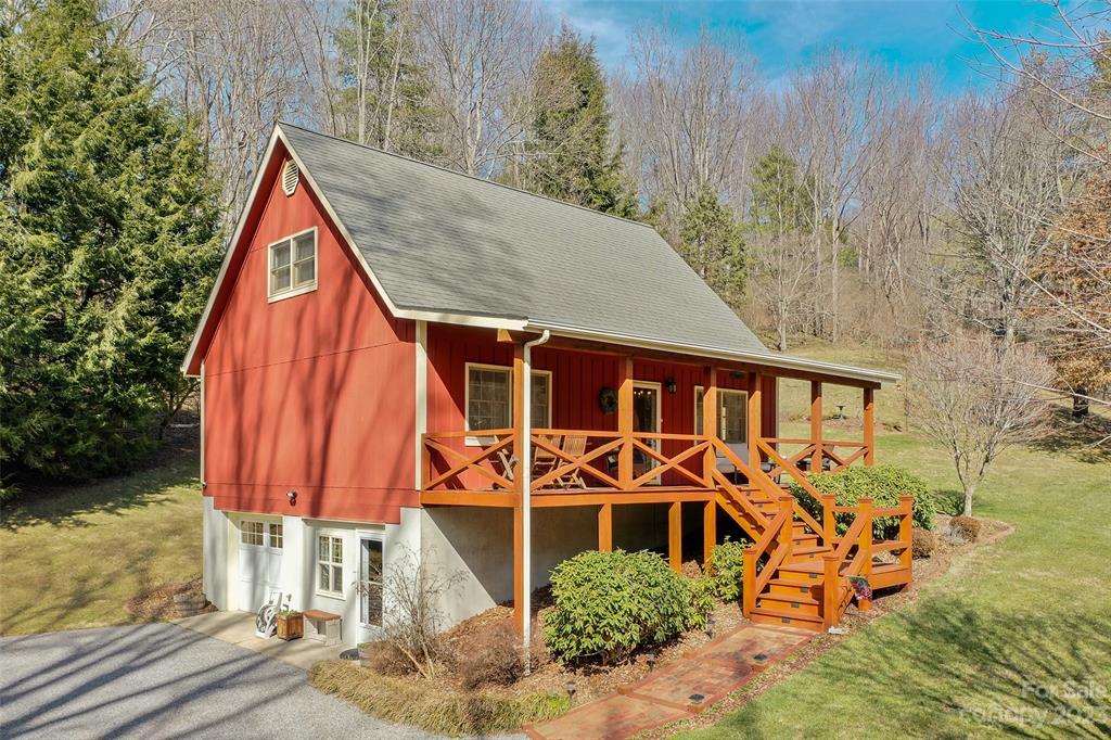 Property image 1 at 254 Foggy Cove, Waynesville, NC 28785