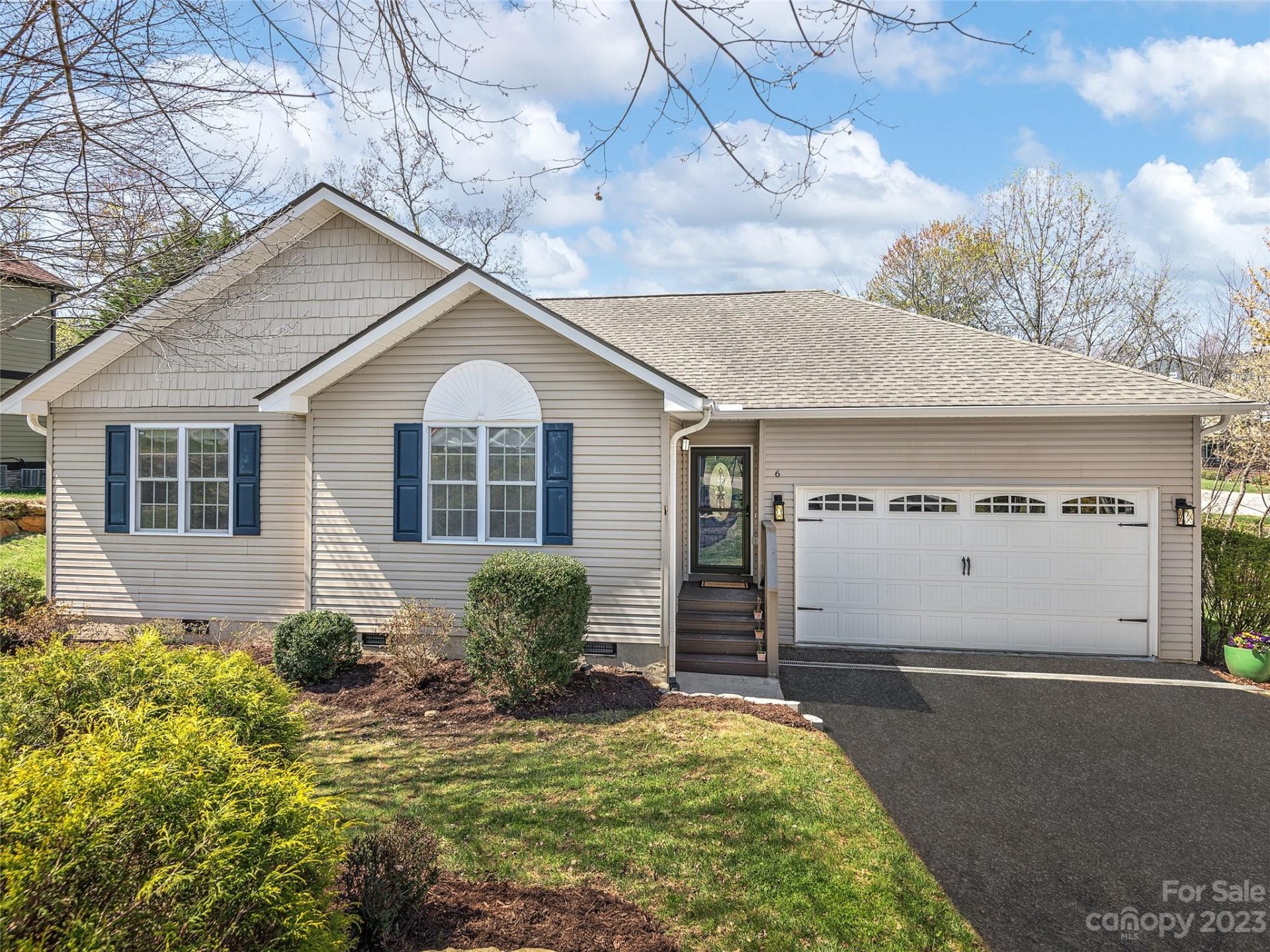 Property image 1 at 6 Azure Sage Way, Asheville, NC 28806