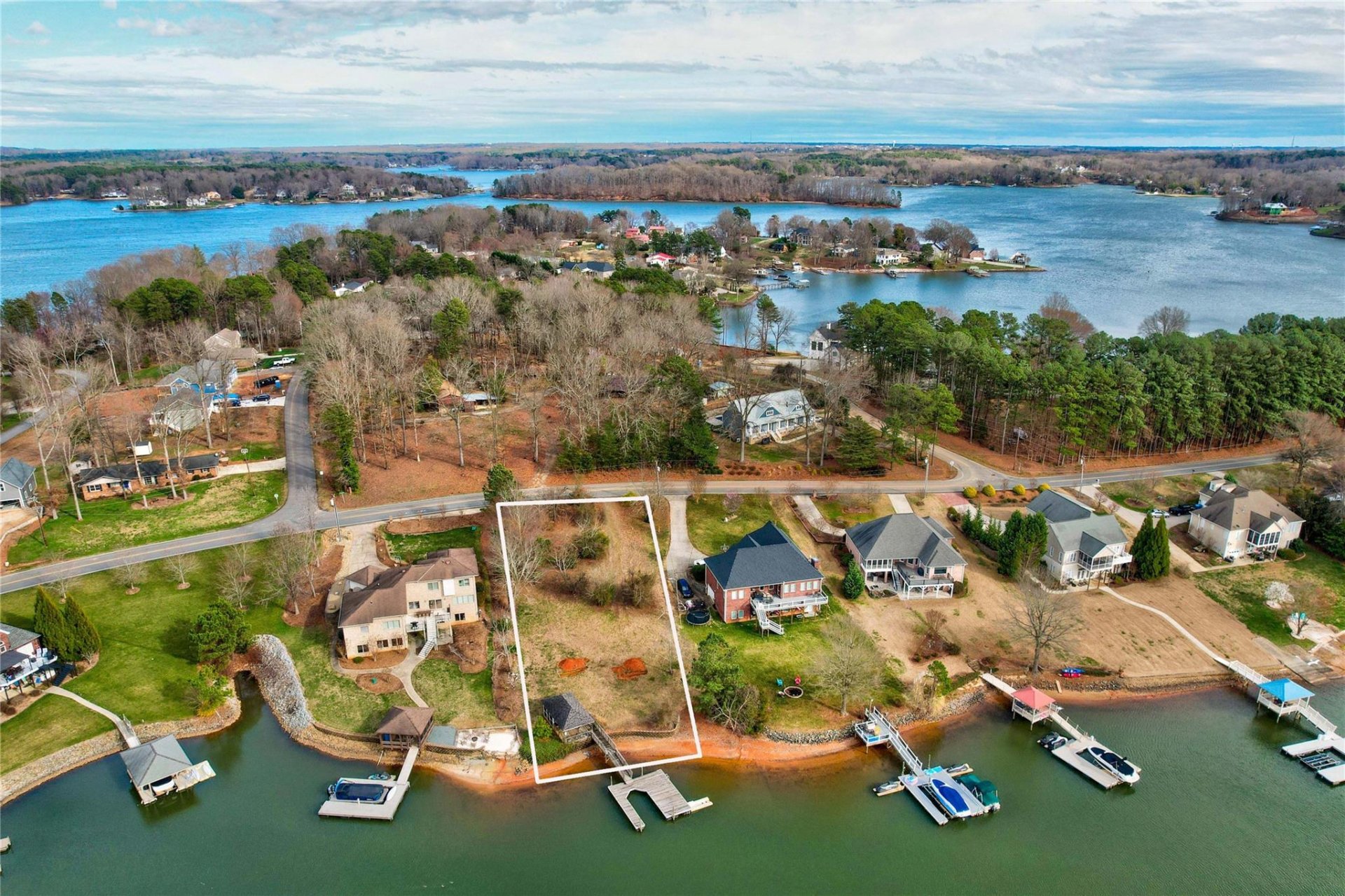 9537 Island Point Road