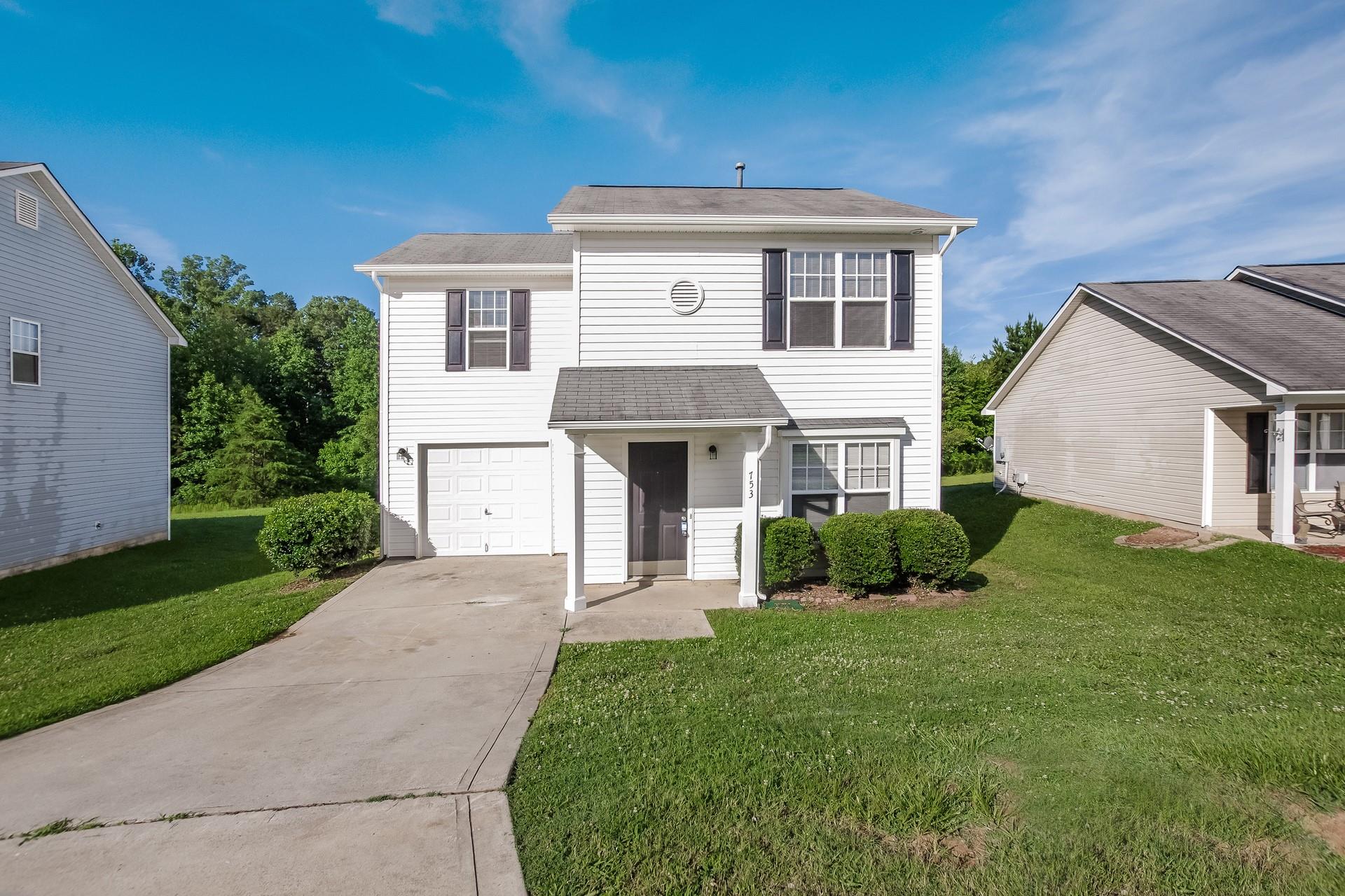 Property image 1 at 753 Raindrops Road, Gastonia, NC 28054