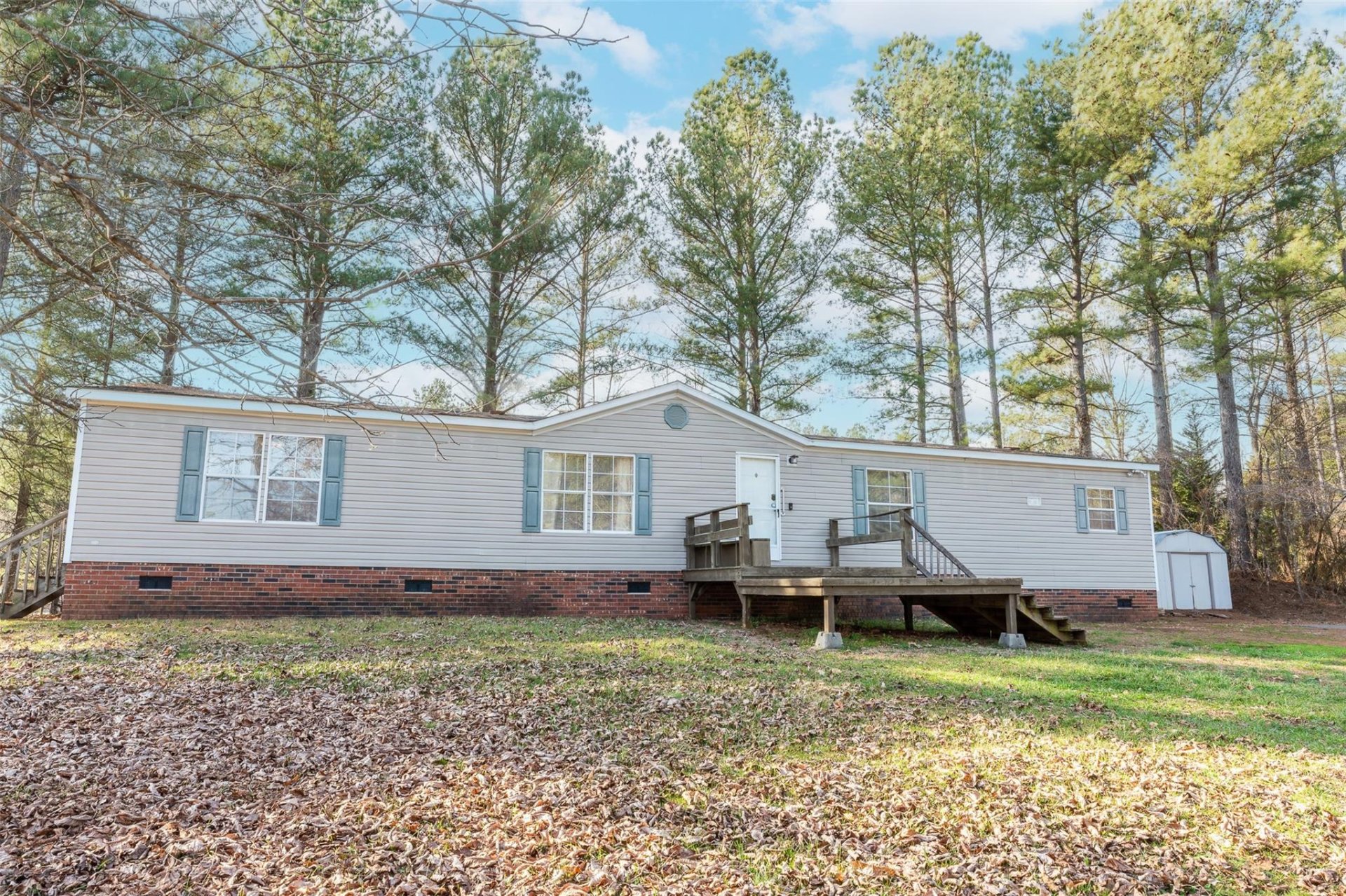 Property image 1 at 5309 Chasewood Court, Granite Falls, NC 28630