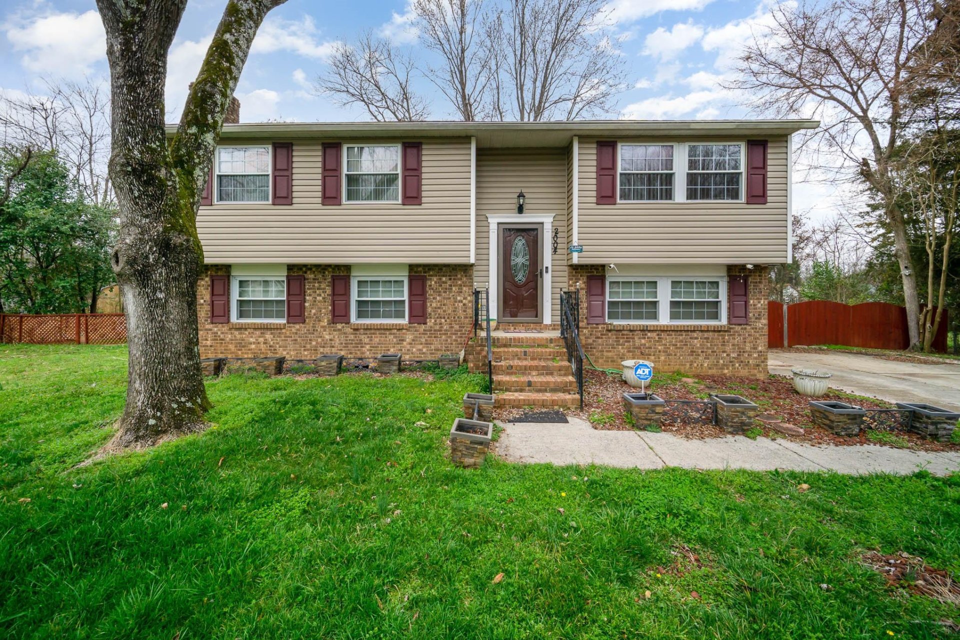 Property image 1 at 2004 Lilly Pond Court, Charlotte, NC 28273