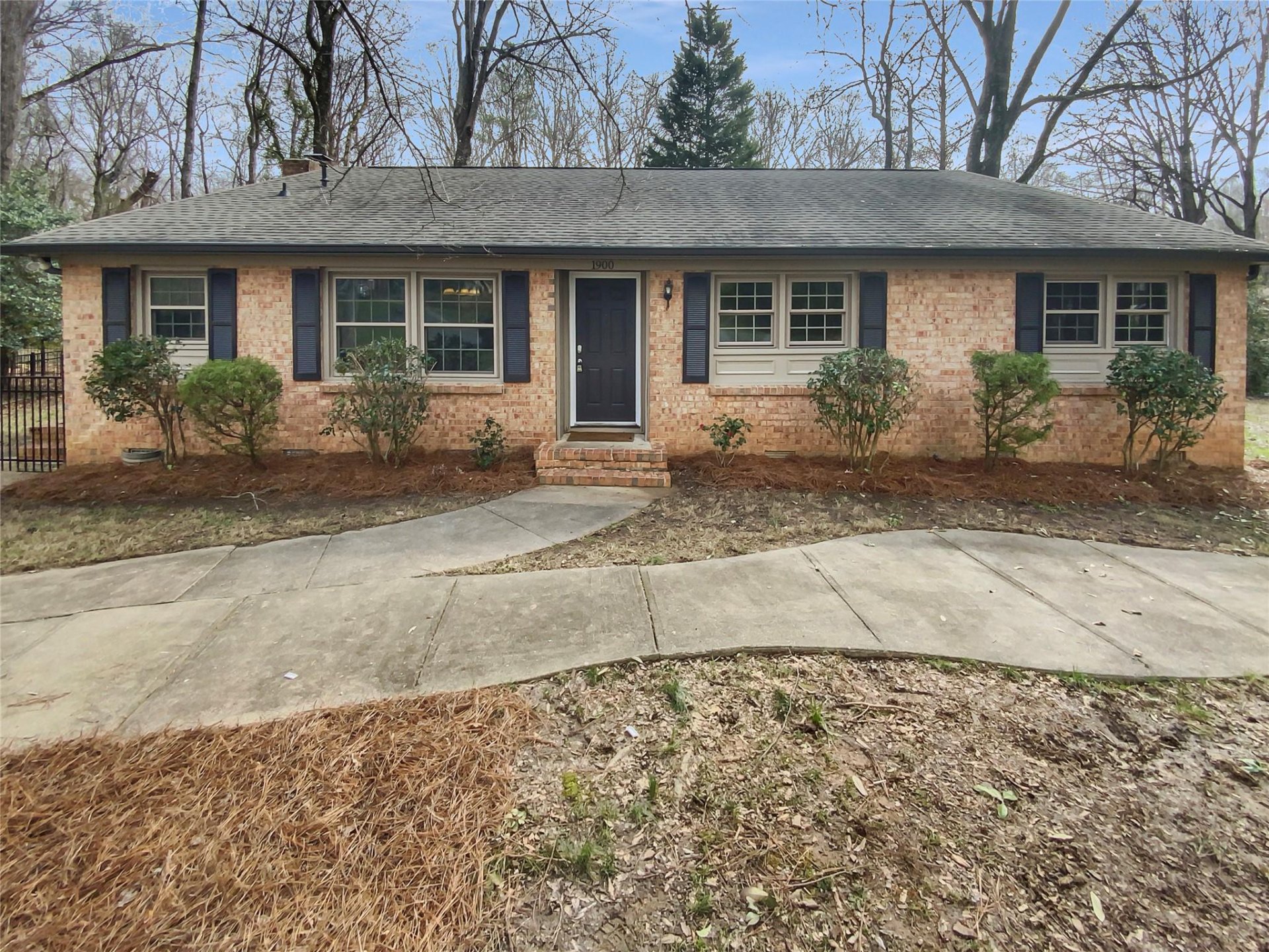 Property image 1 at 1900 Mckenna Court, Charlotte, NC 28212