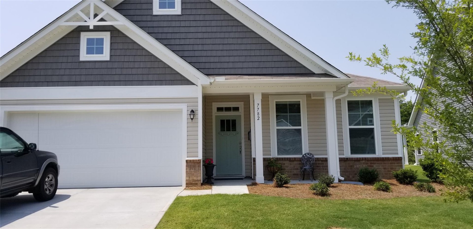 7782 Creek Park Drive