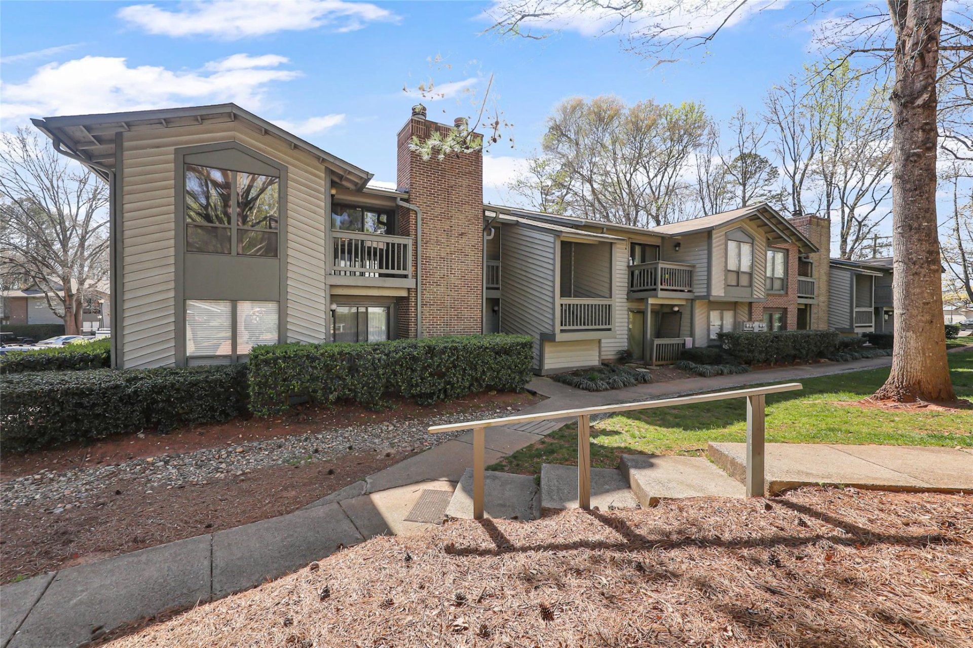 Property image 1 at 5012 Sardis Road, Charlotte, NC 28270