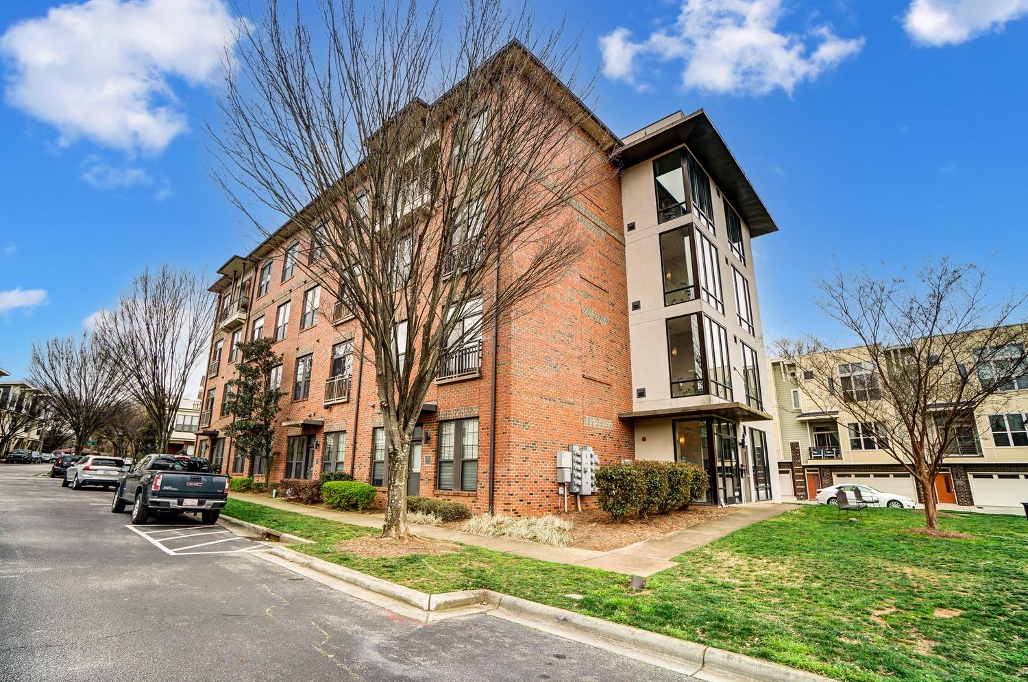 Property image 1 at 3263 Noda Boulevard, Charlotte, NC 28205