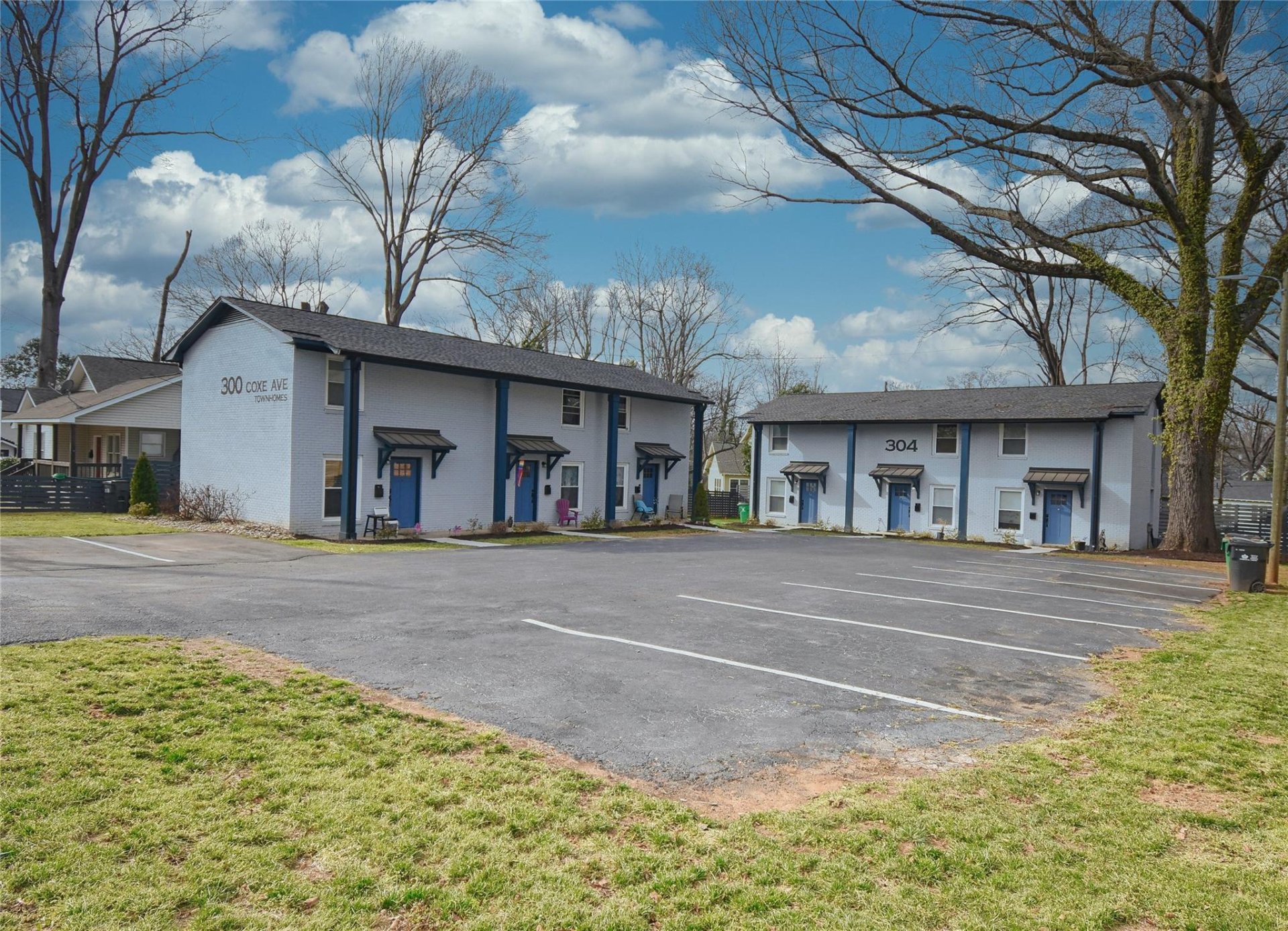 300 Coxe Avenue