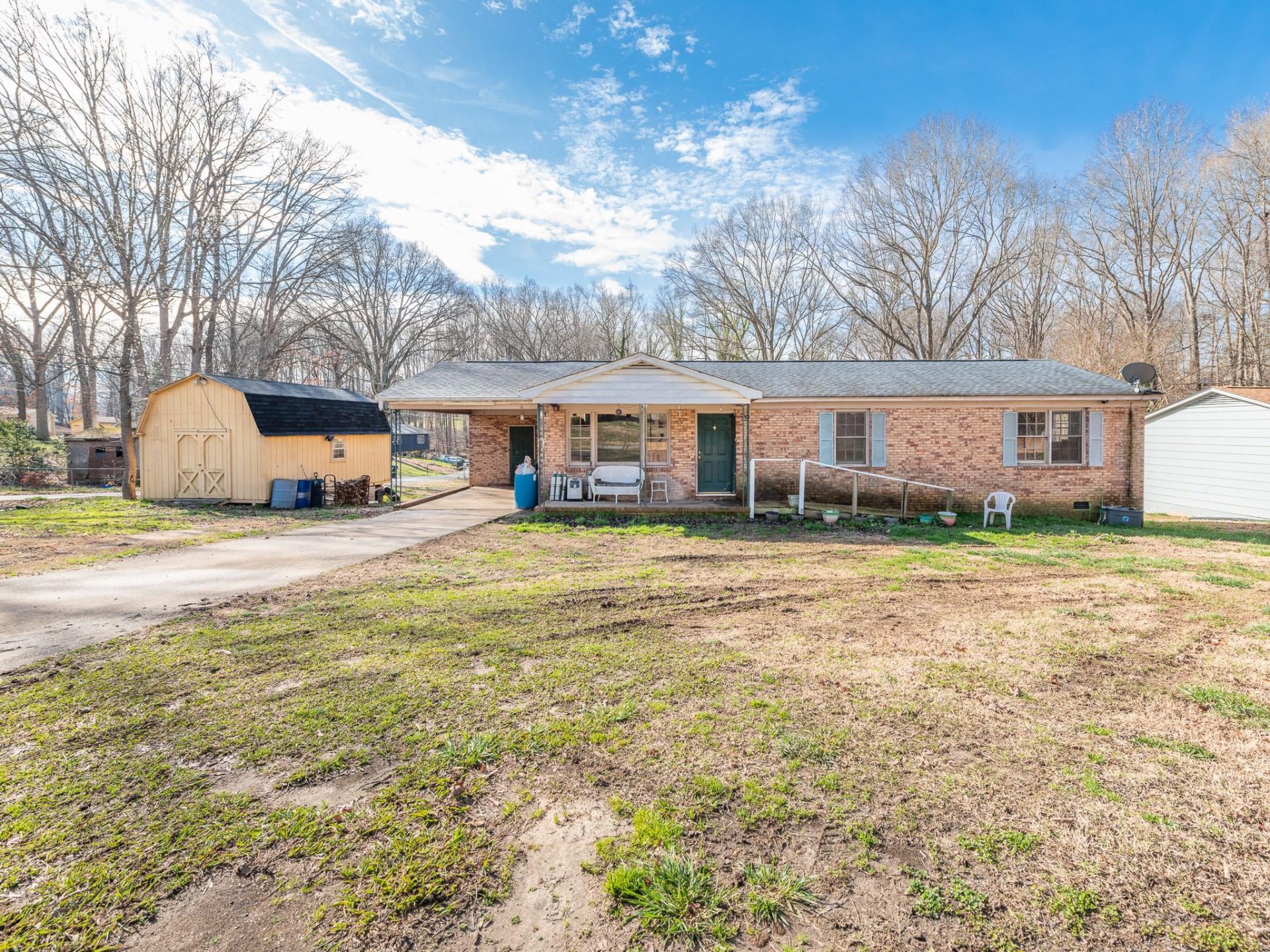 Property image 1 at 403 Witten Lane, Gastonia, NC 28052