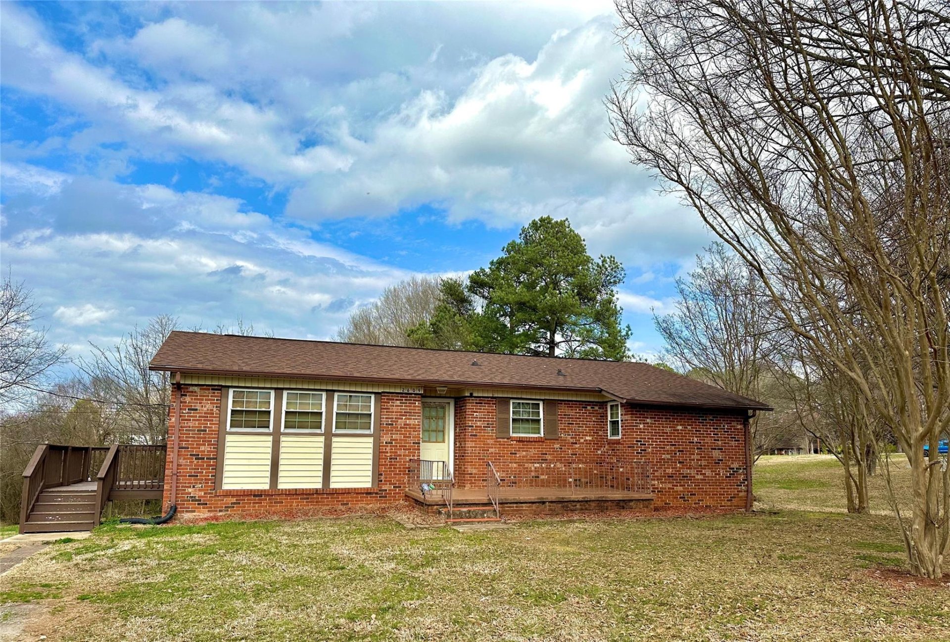 Property image 1 at 2609 25th Avenue, Hickory, NC 28601