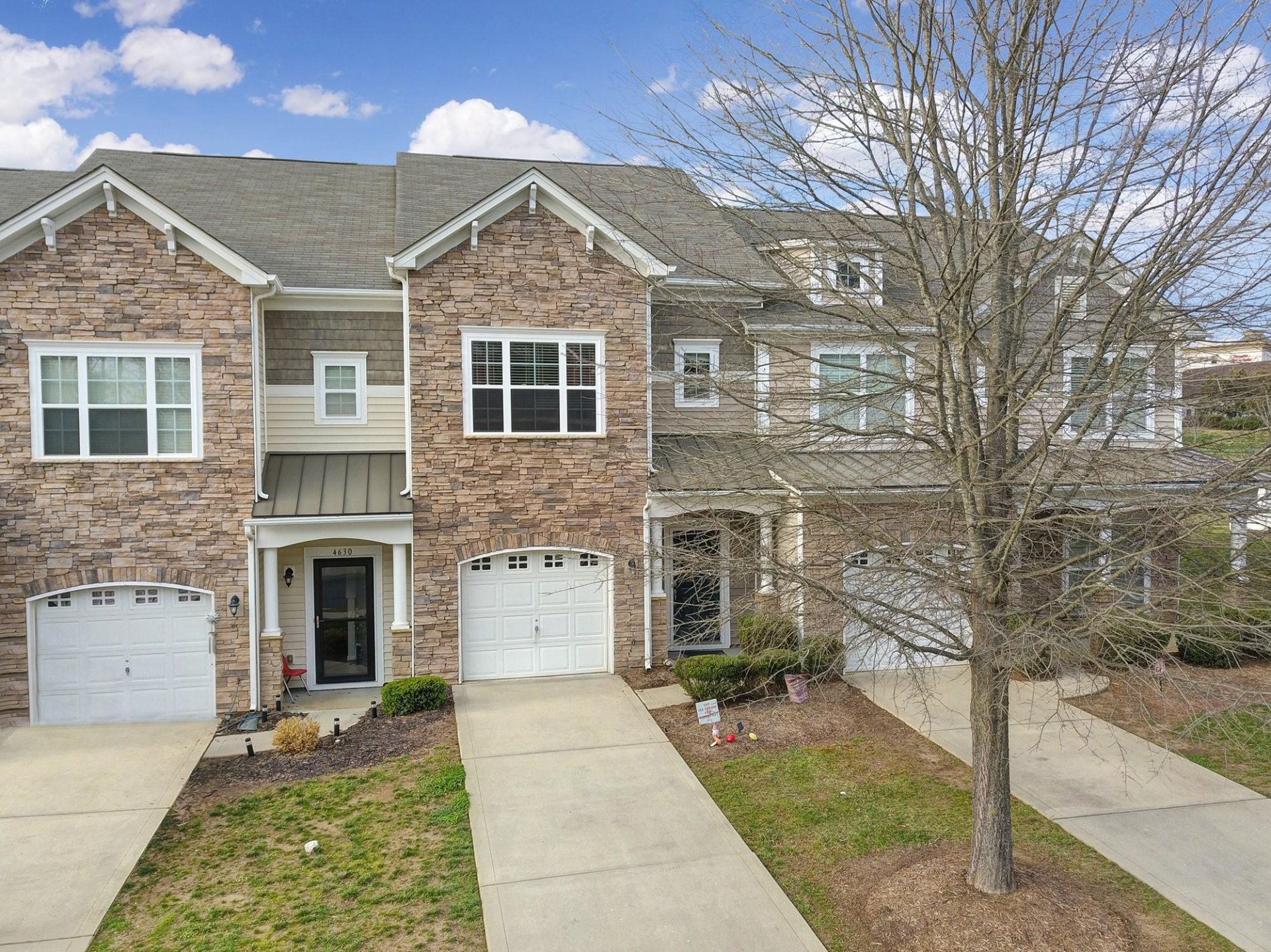 Property image 1 at 4626 Craigmoss Lane, Charlotte, NC 28278