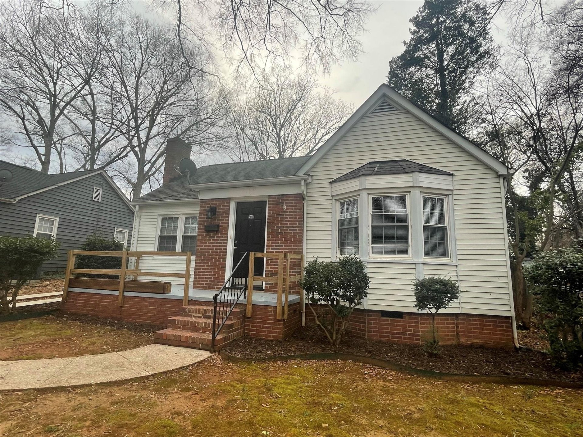 Property image 1 at 3017 Carol Avenue, Charlotte, NC 28208