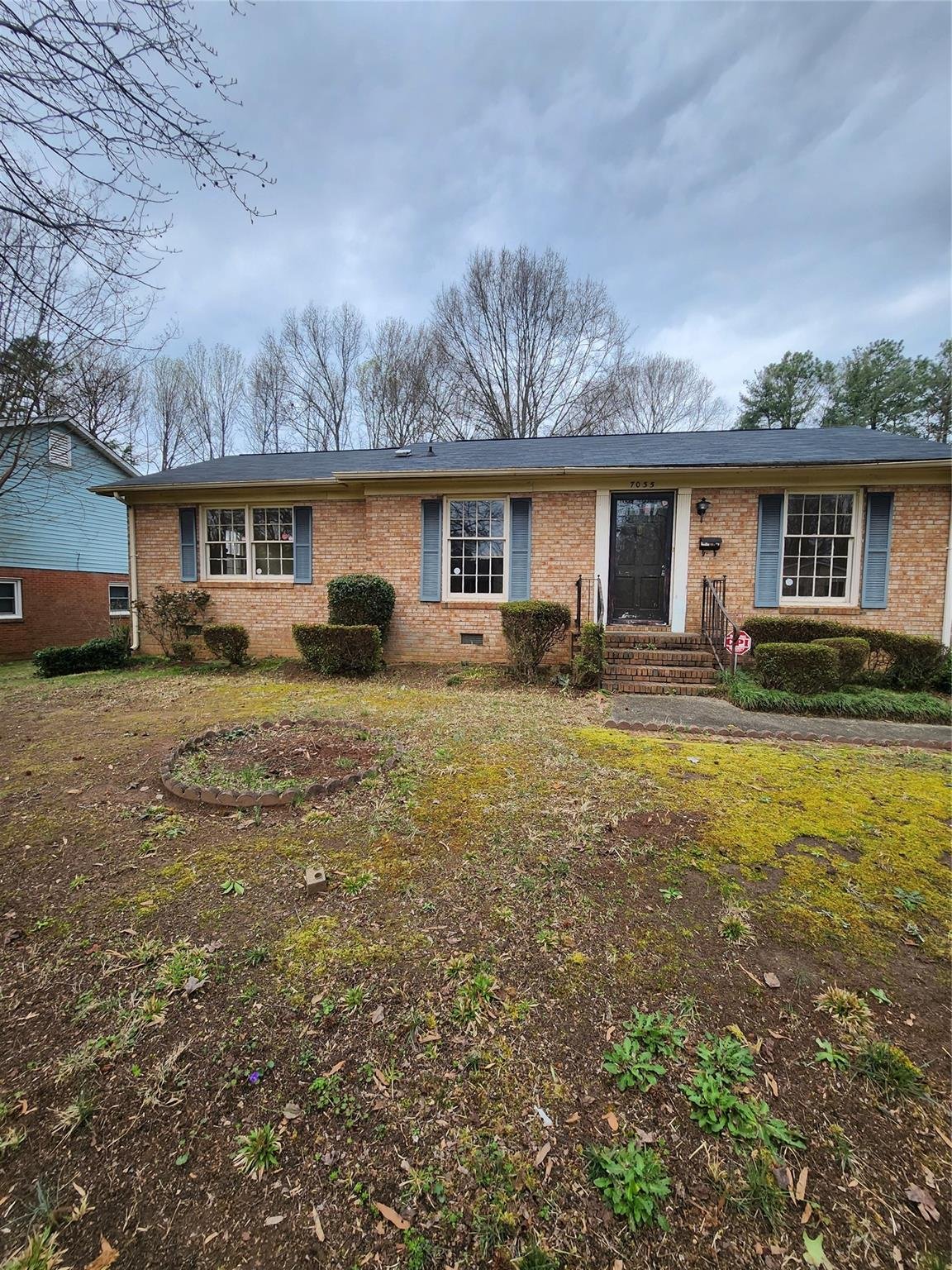 Property image 1 at 7035 Covecreek Drive, Charlotte, NC 28215