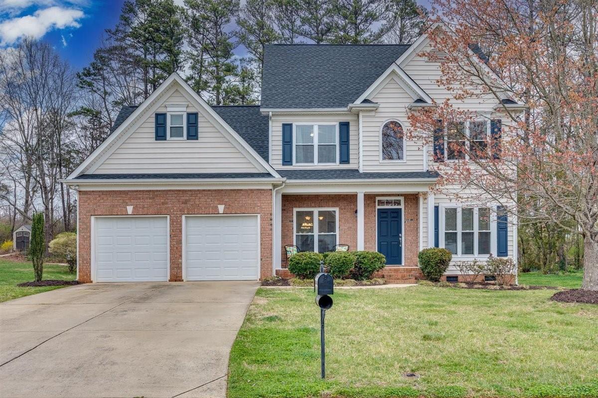 Property image 1 at 14843 Middlesborough Drive, Matthews, NC 28104