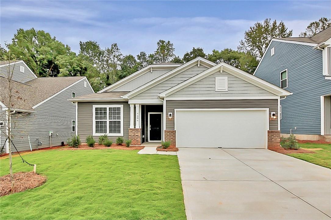 Property image 1 at 7306 Wheyfield Drive, Charlotte, NC 28215