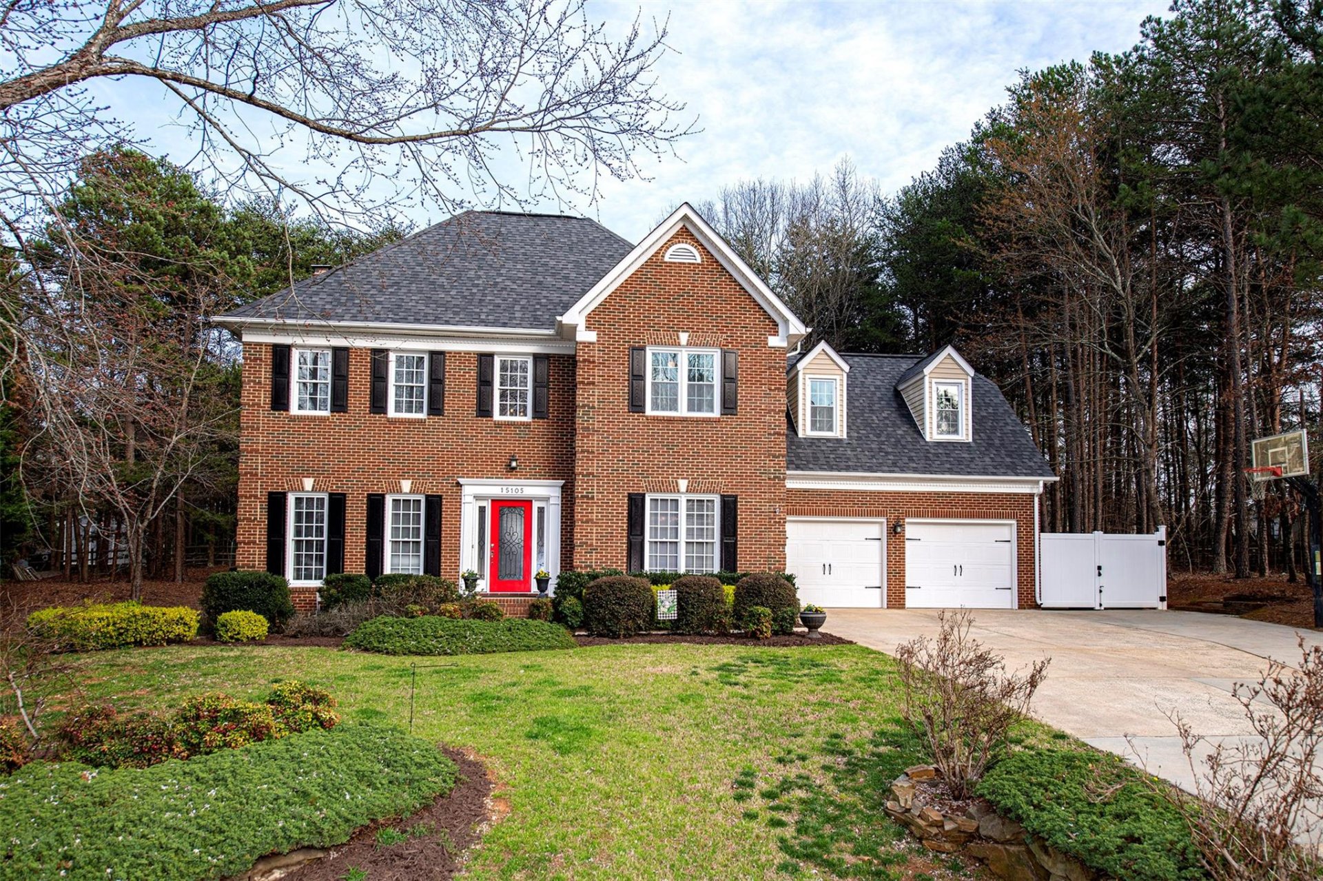 15105 Osterley Court