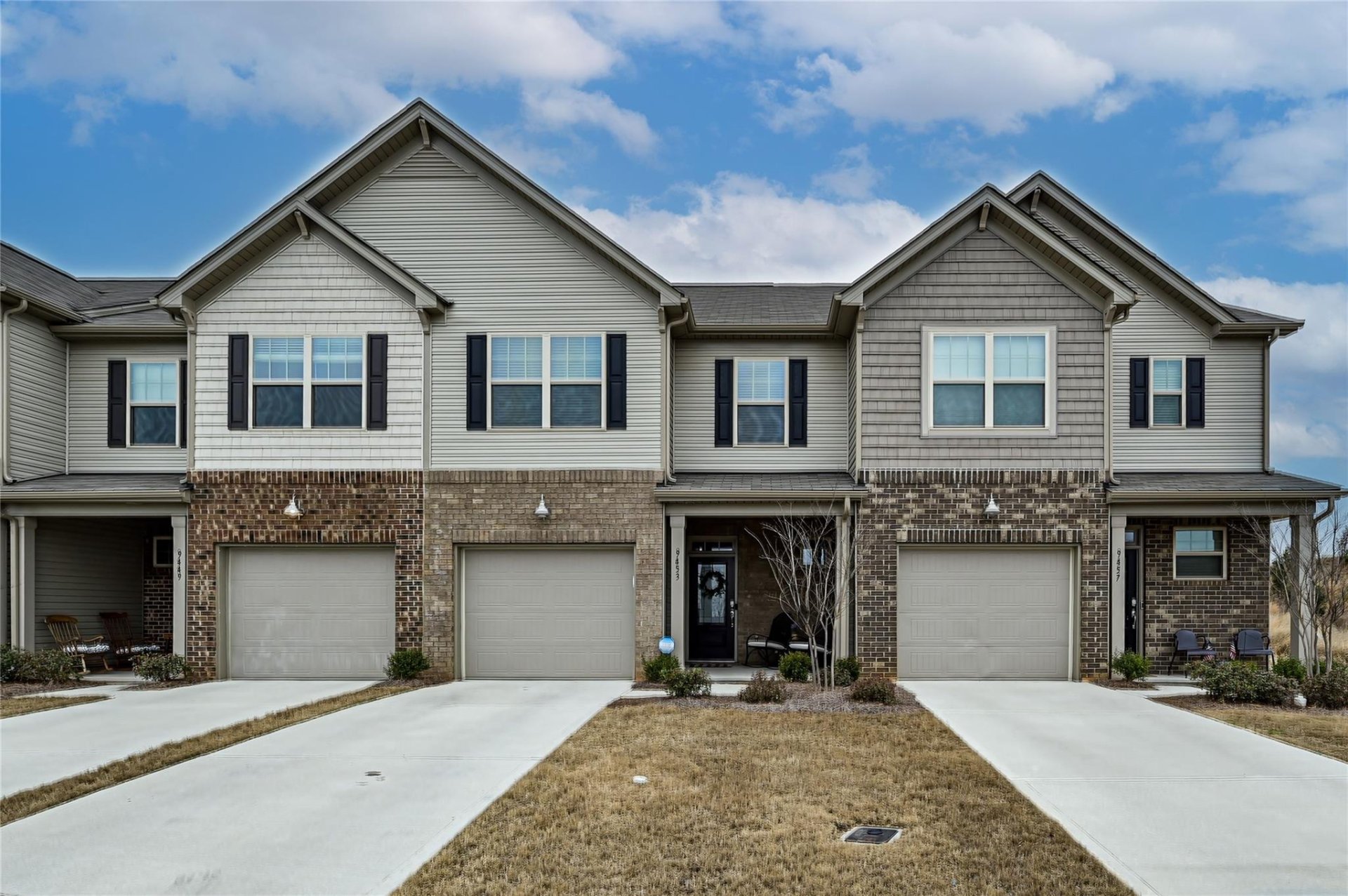 9453 Tiger Lily Lane