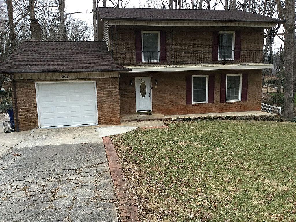 Property image 1 at 205 5th Street Place, Conover, NC 28613